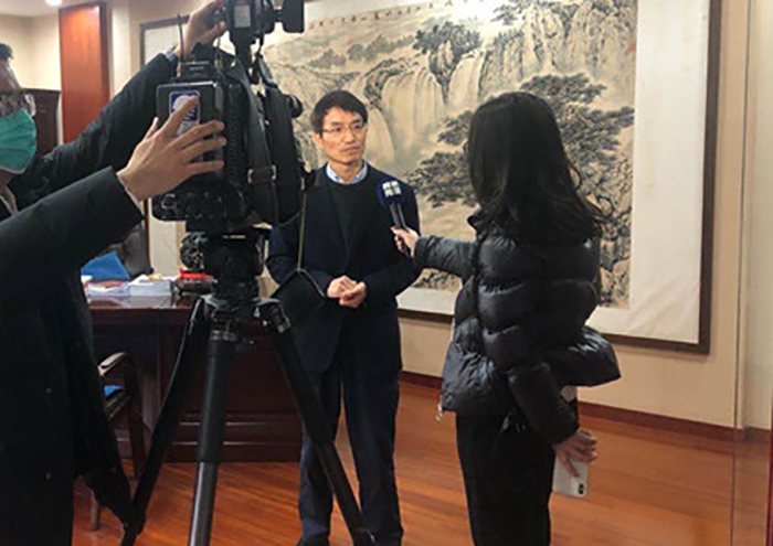 集团新项目抓紧推进 复工复产有序举行 ——记集团李总接受柯桥传媒专题采访报道-合乐HL8