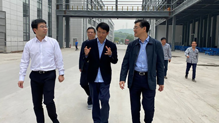 兴动态|-柯桥区人大朱晓董主任一行向导莅临公司指导调研-合乐HL8